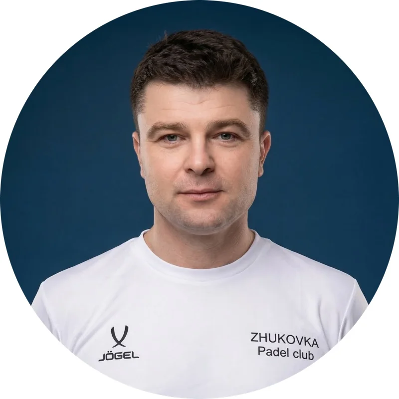 Максим Скапенко
